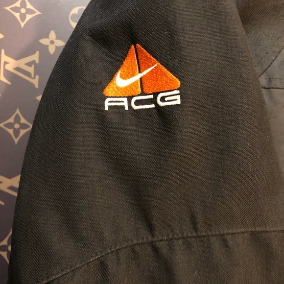 Nike “All Condition Gear”men’s coat . Size Medium.Colour is Black - Picture 5 of 8